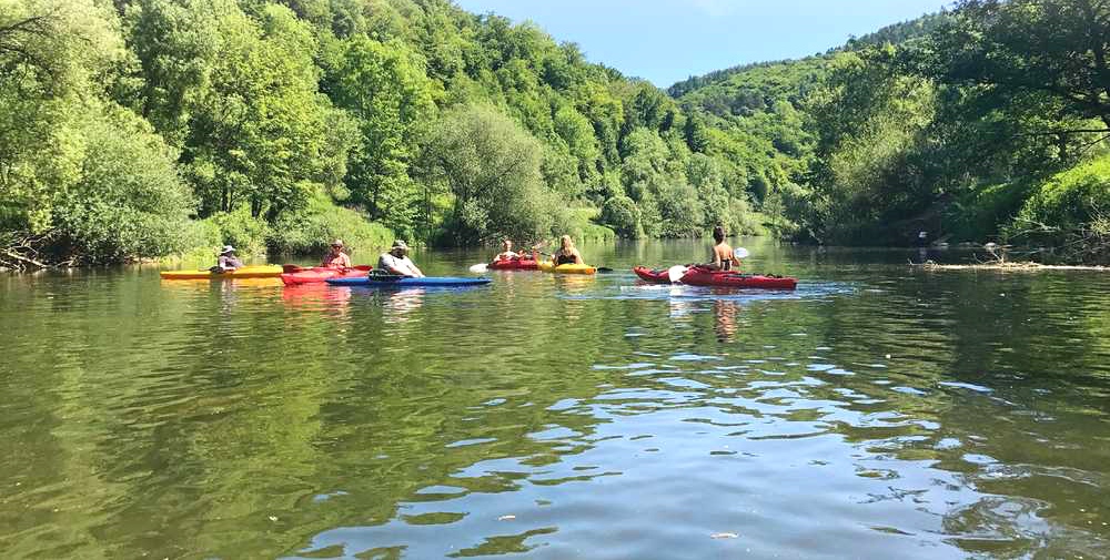📷 Paddelgruppe im Sommer